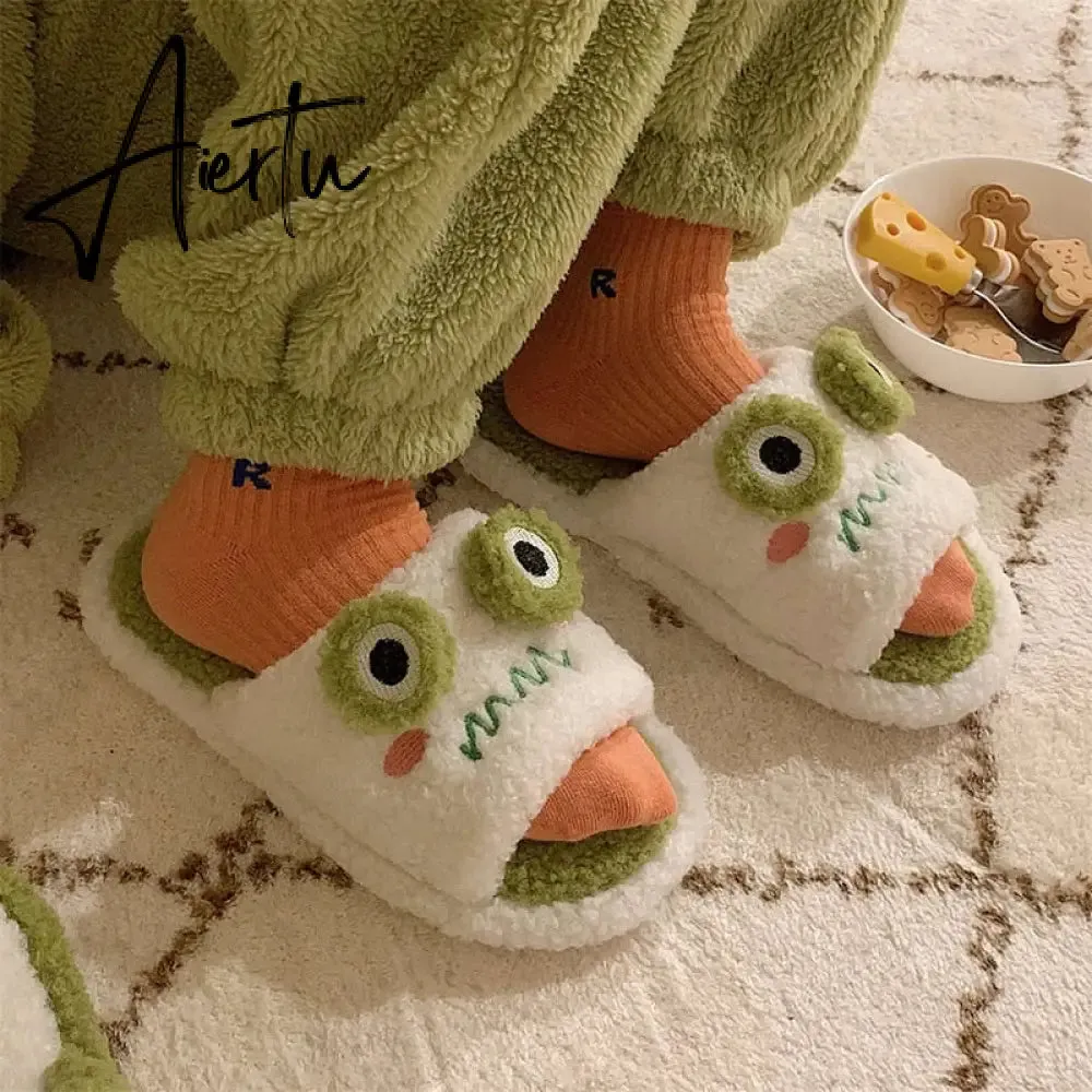 Aiertu Cartoon Funny Frog Fall Home Slippers Green Fluffy Warm Plush Slippers for Women Cute Kawaii Fluzzy Slippers for Girls