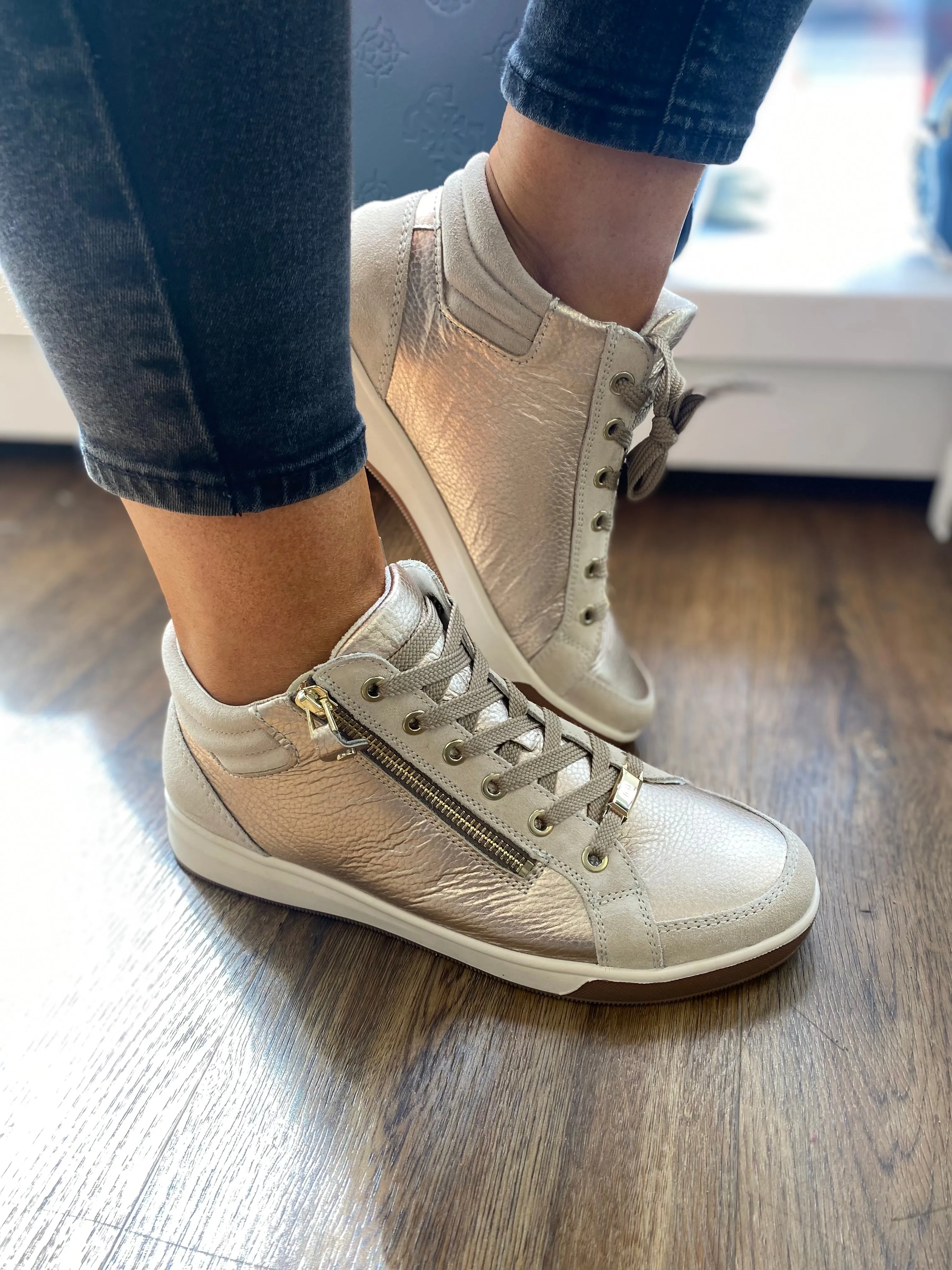 Ara Rom Gold Sport Hightop Trainer