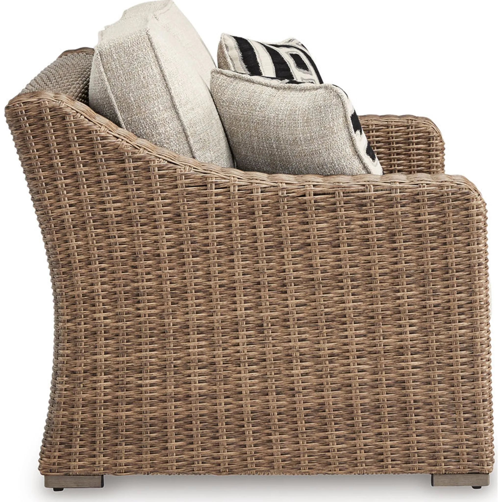 Beachcroft Outdoor Loveseat with Cushion