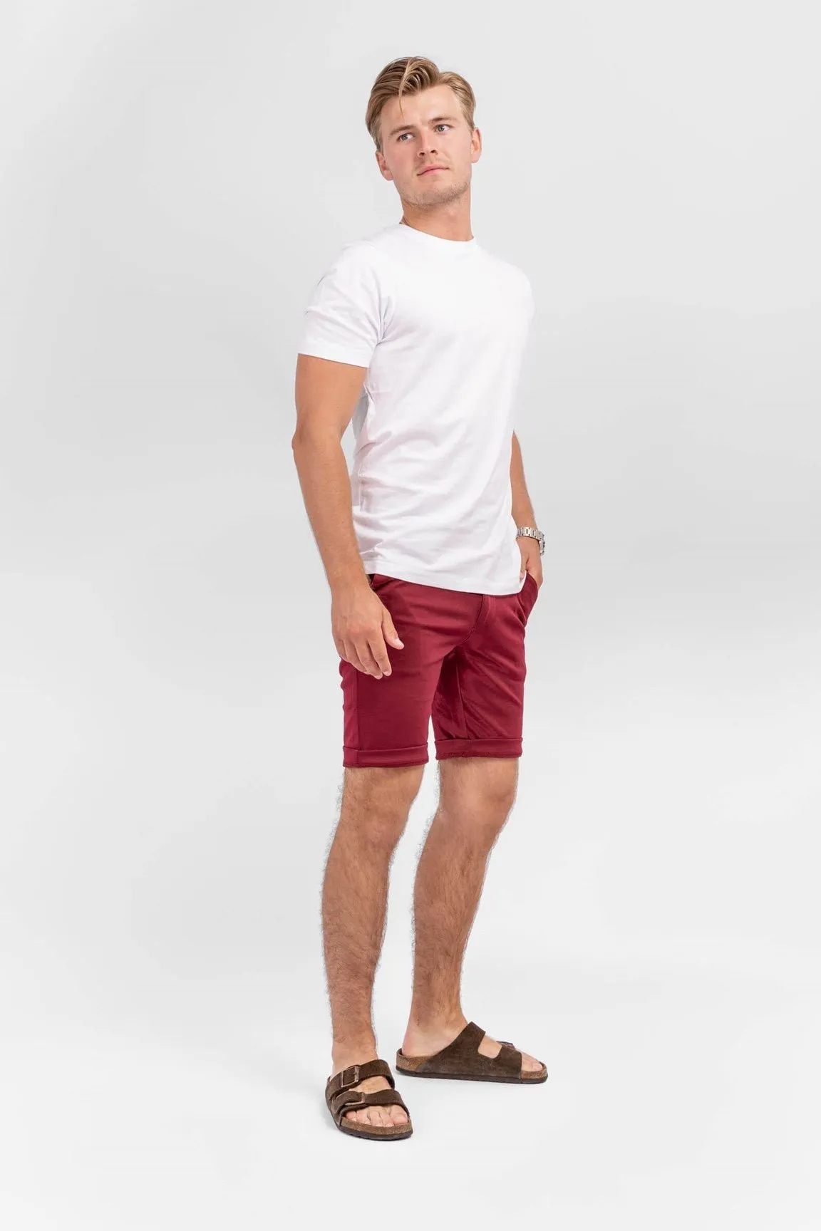 Chino Shorts - Burgundy