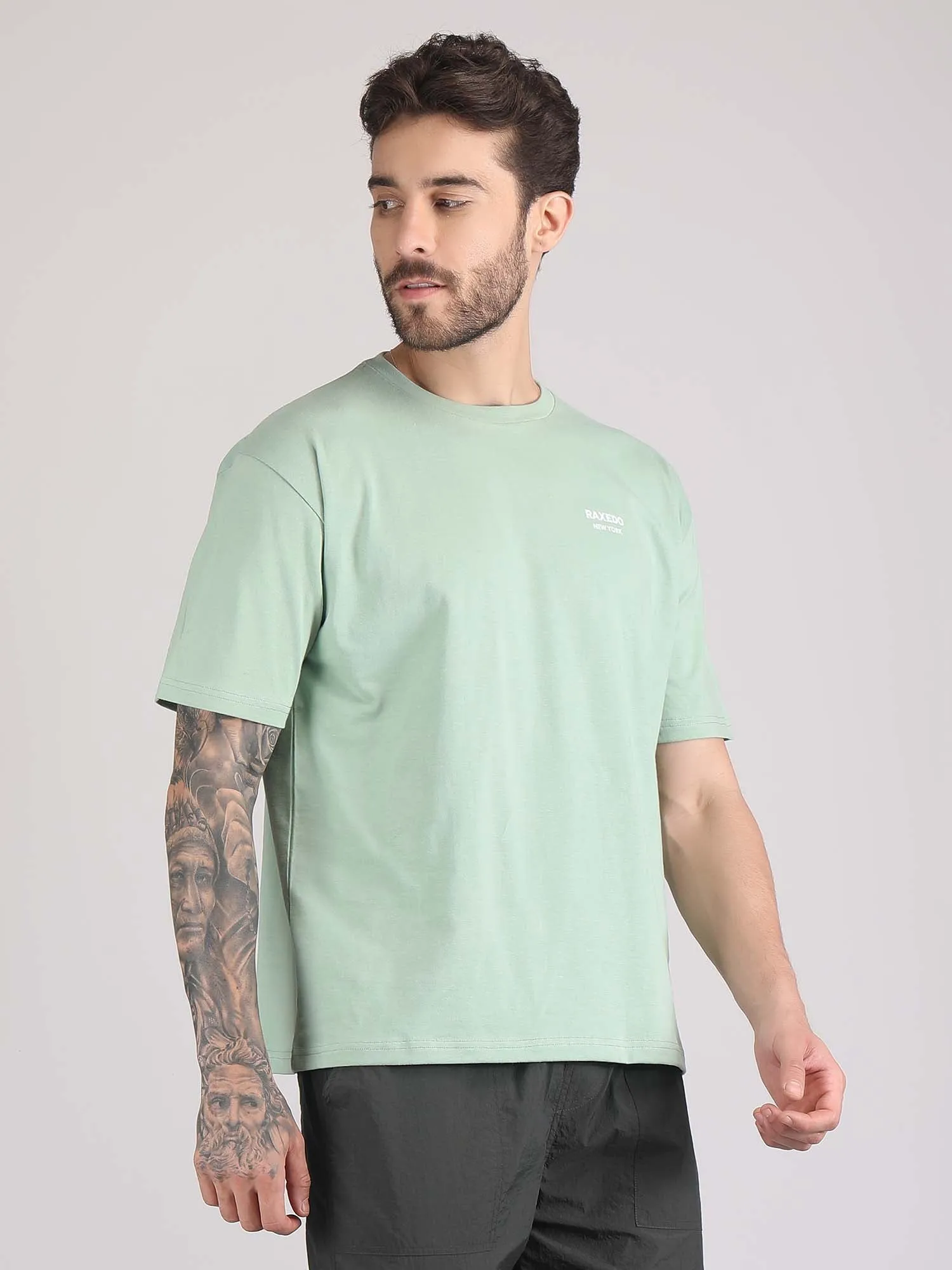 drop shoulder oversized t shirt