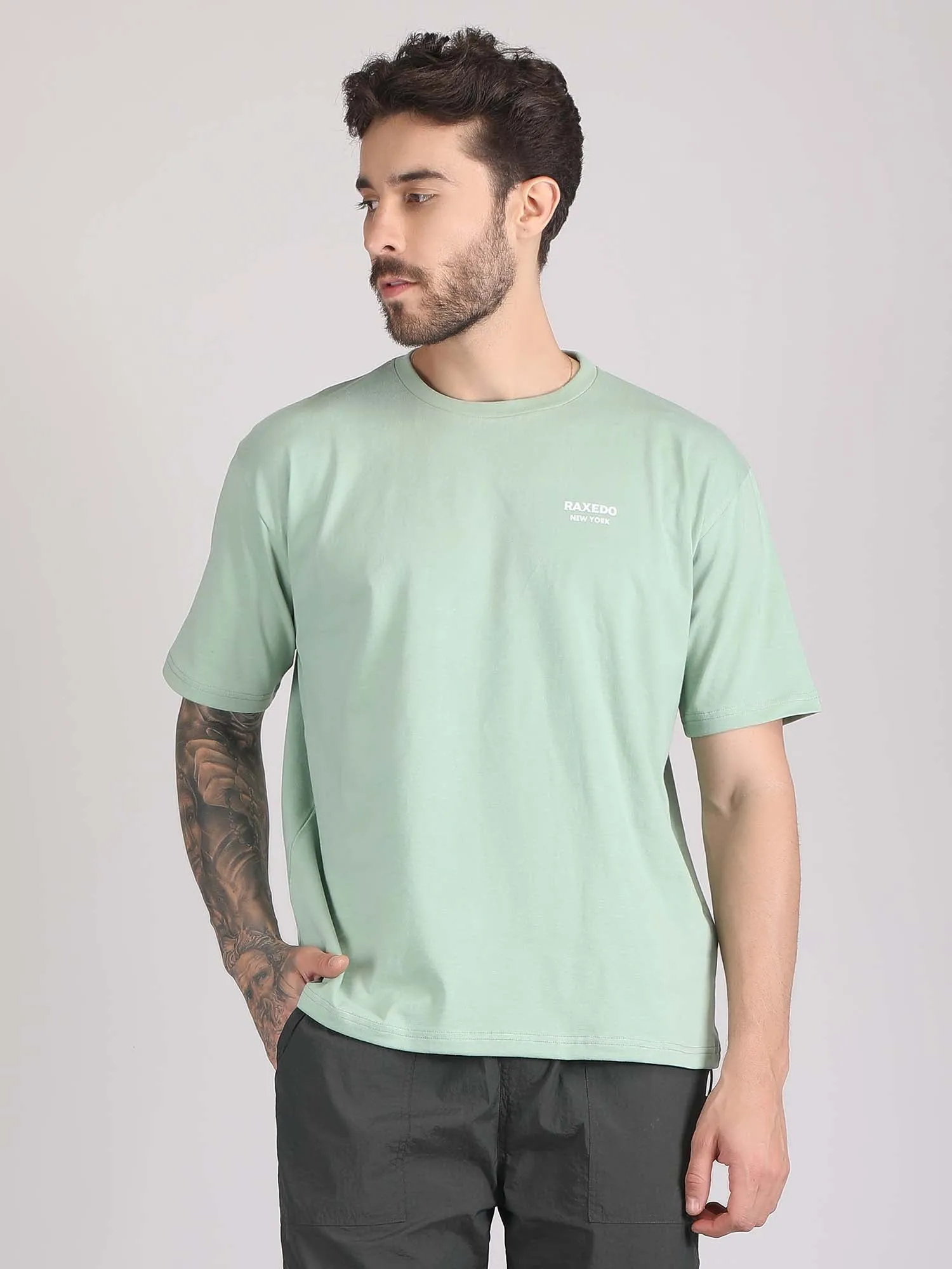 drop shoulder oversized t shirt