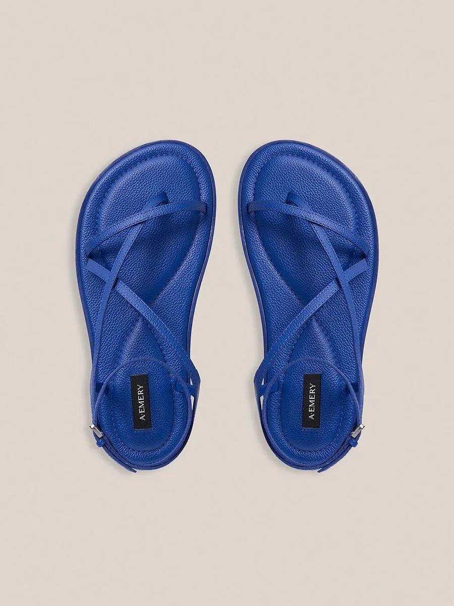 Edna Sandal in Lapis