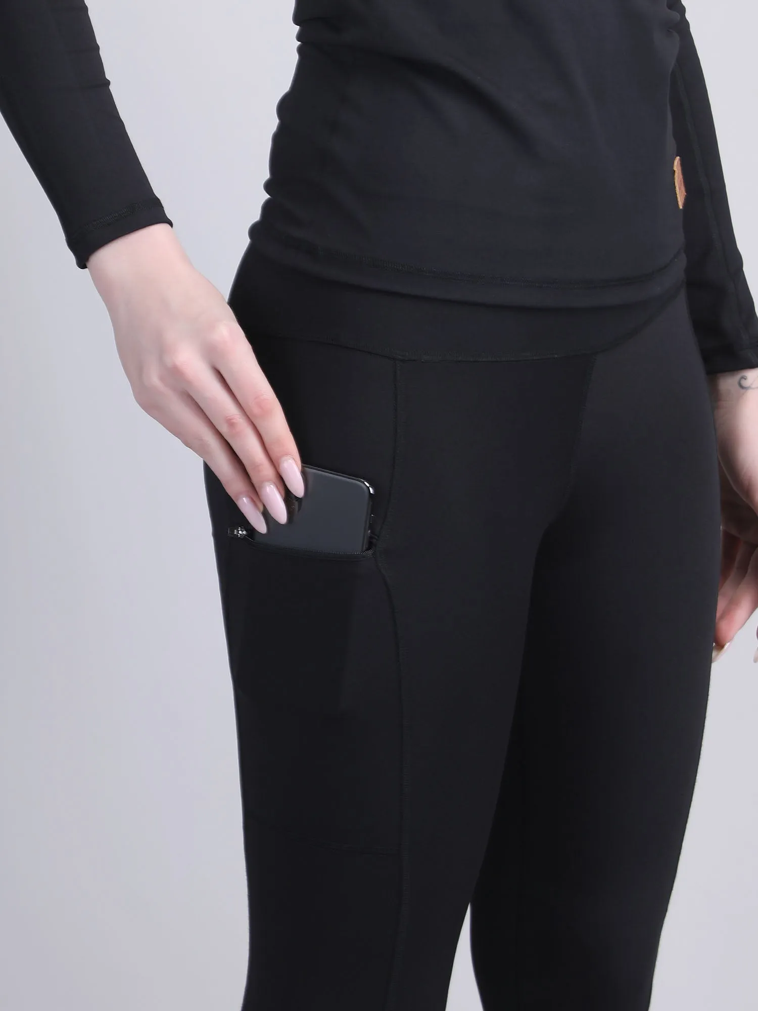 gym pants with pockets