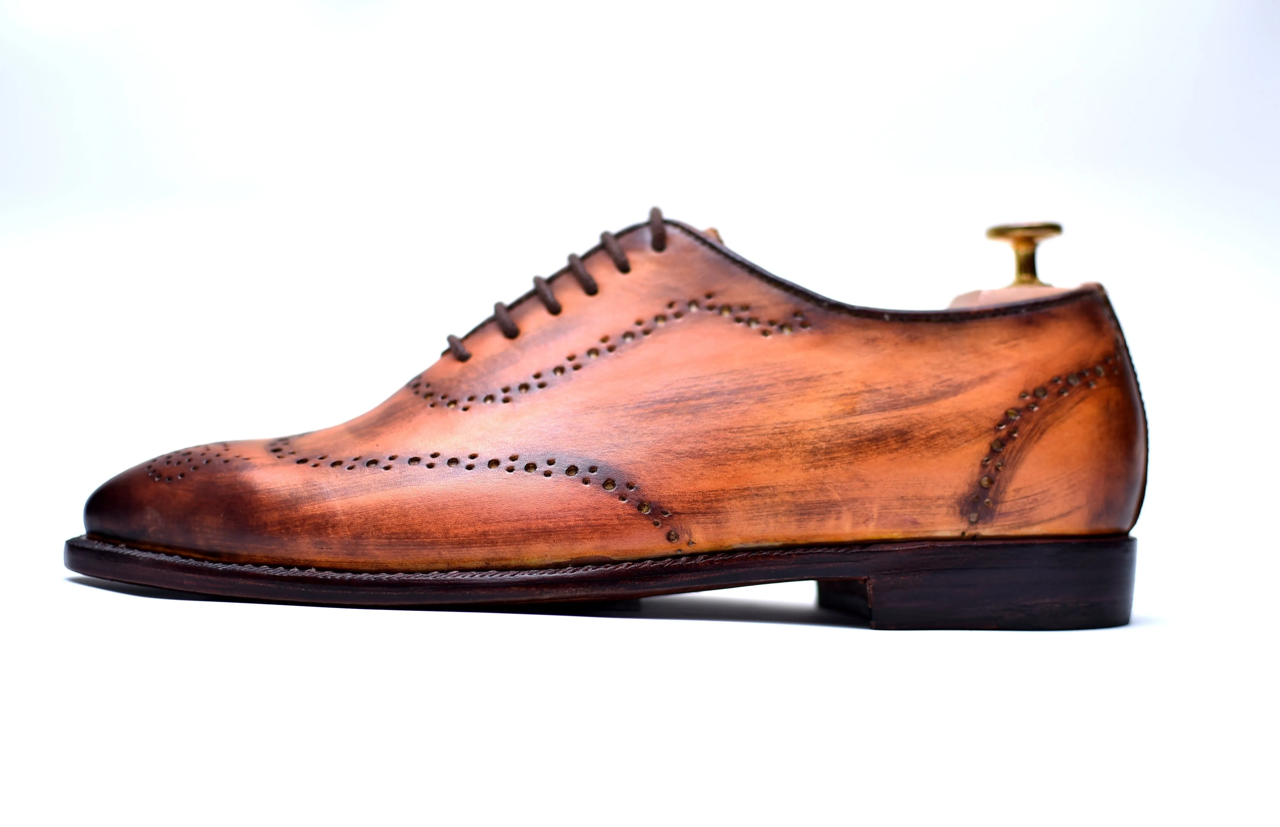 Hoskin - Caramel Wingtip Patina Shoes