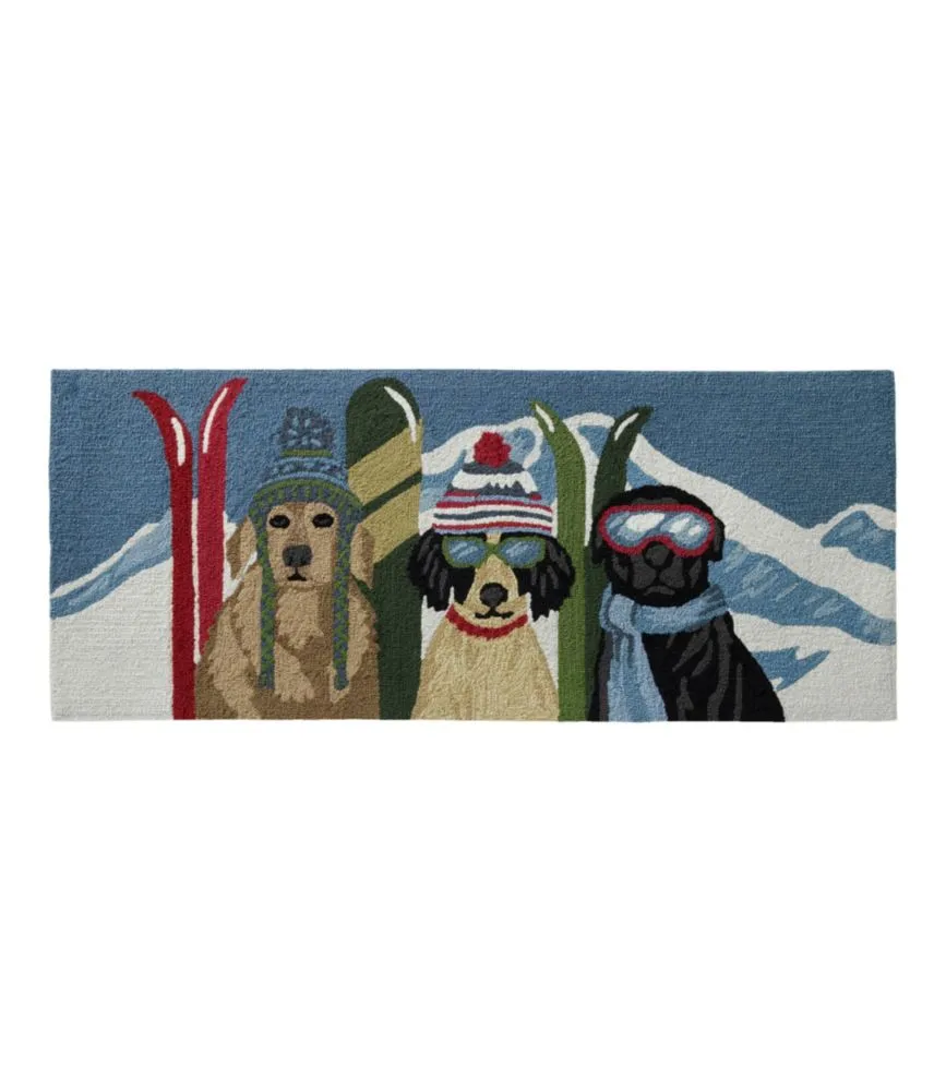 Indoor/Outdoor Vacationland Runner, Dogs Skiing