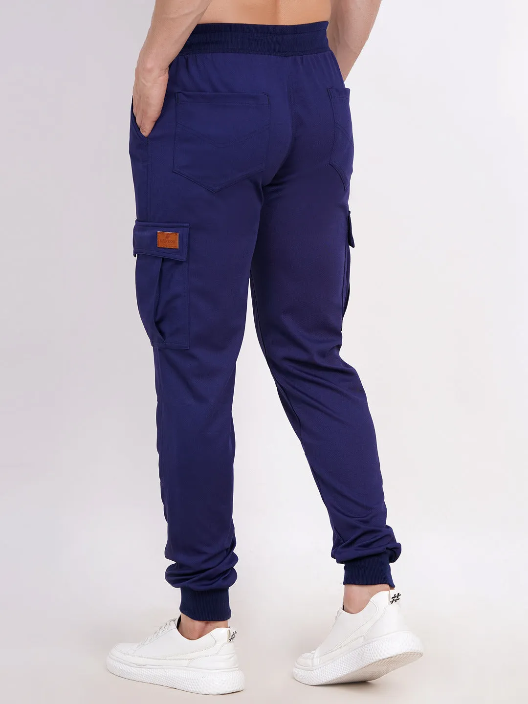 mens loose fit cargo pants