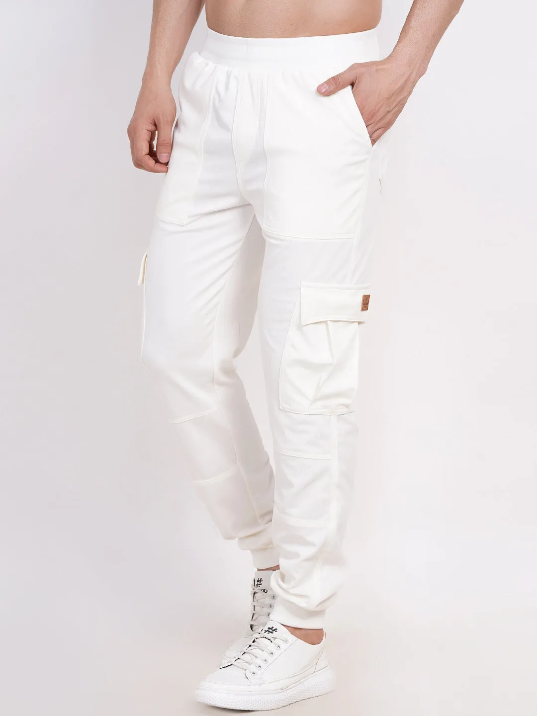 mens loose fit cargo pants