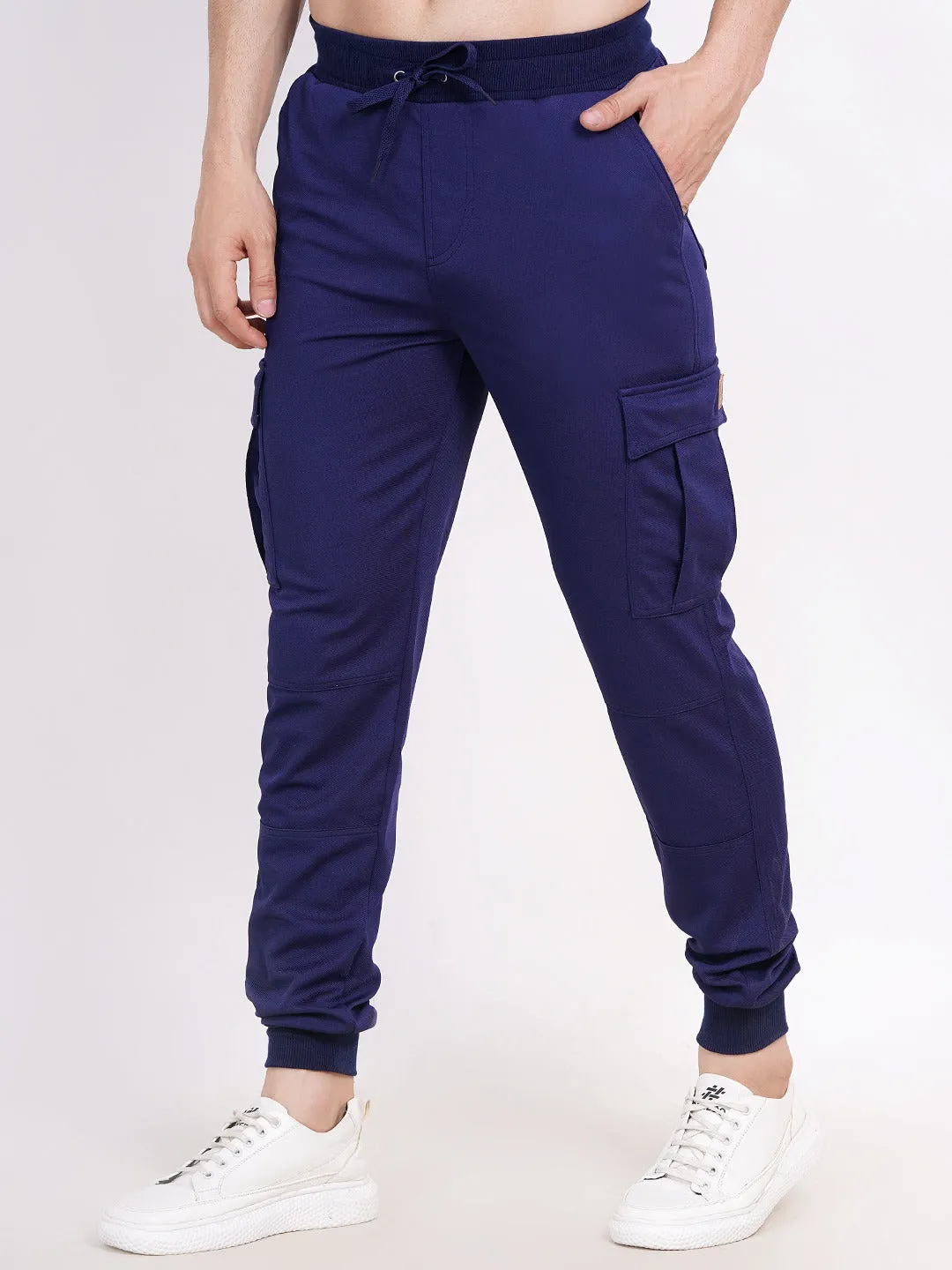 mens loose fit cargo pants