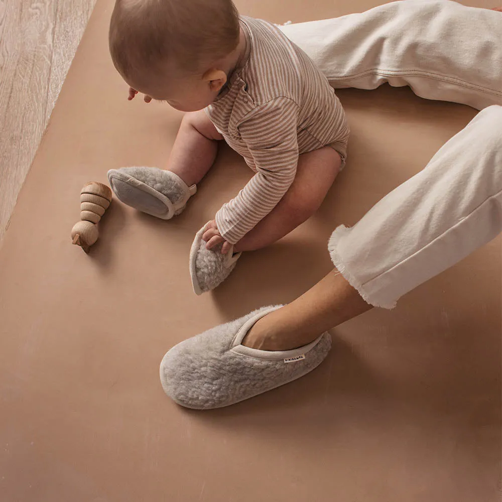 Merino Baby Booties - Cloud