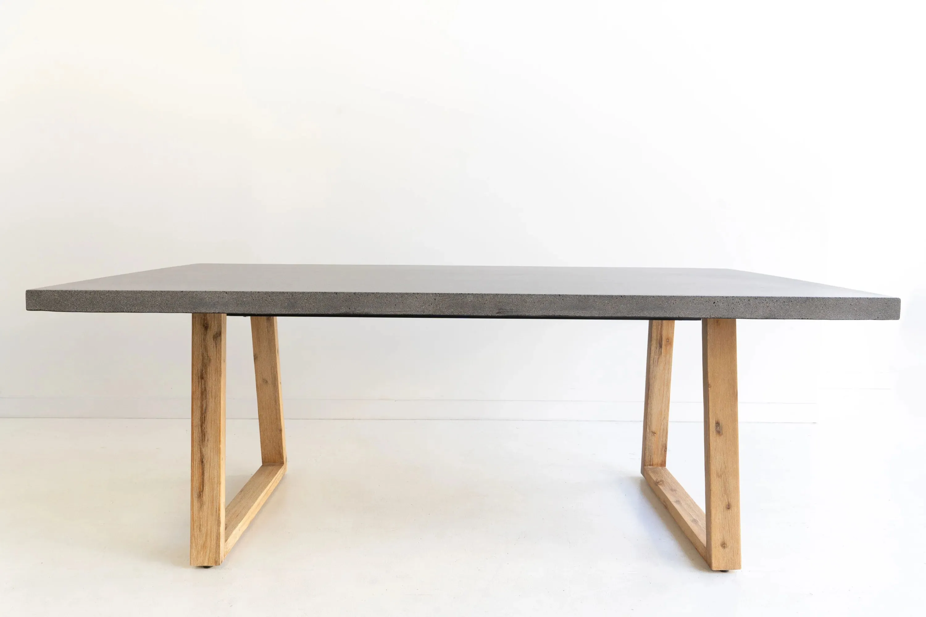 RECTANGULAR DINING TABLE 1.8M, SPECKLED GREY WITH LIGHT HONEY ACAIA LEGS