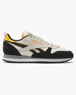 Reebok Classic Leather - Alabaster / Black / Fierce Gold