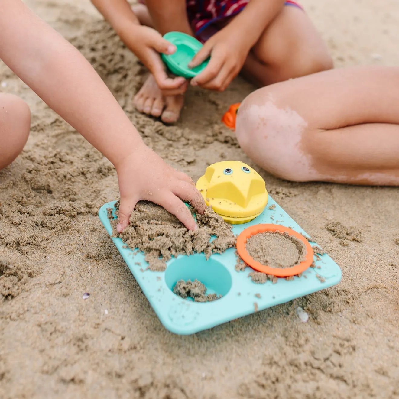 Seaside Sidekicks Sand Cupcake Set