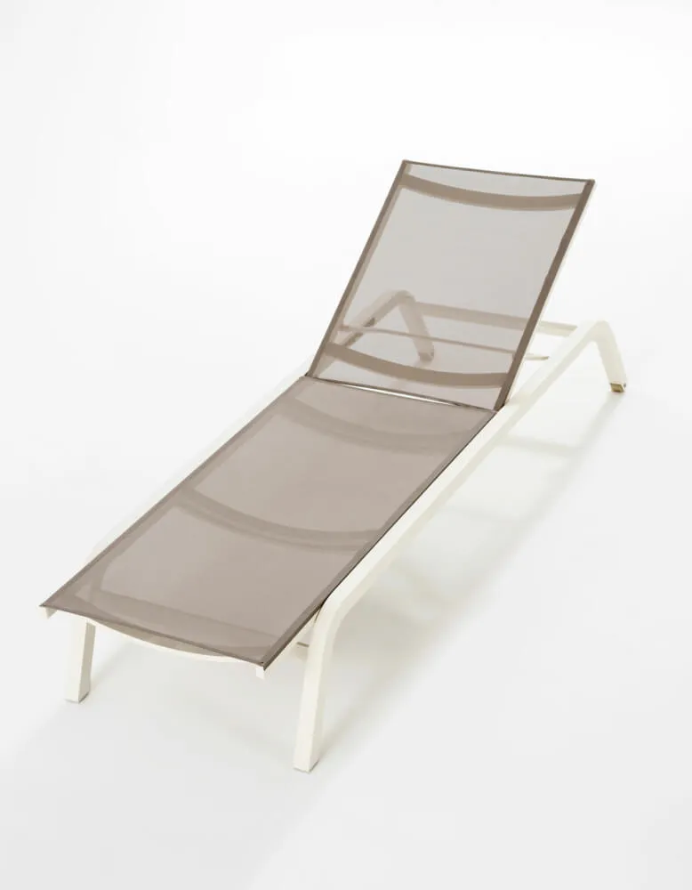 Surfer Outdoor Lounge Chair