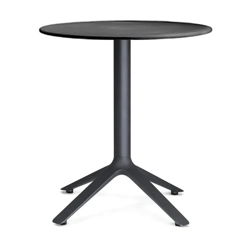 TOOU Eex Round Dining Table - Indoor / Outdoor Table