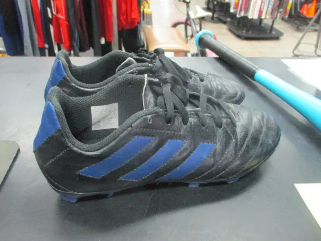 Used Adidas Soccer Cleats Size 3.5