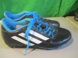 Used Adidas Soccer Cleats Size 4