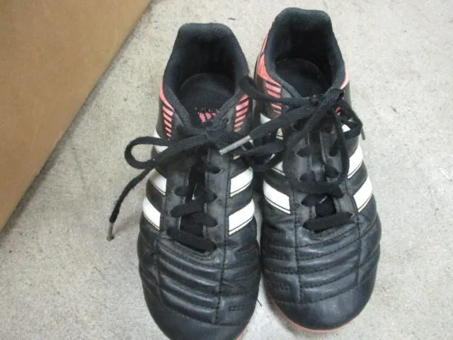 Used Adidas Soccer Cleats Sz 2