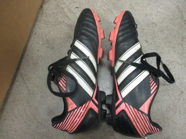 Used Adidas Soccer Cleats Sz 2