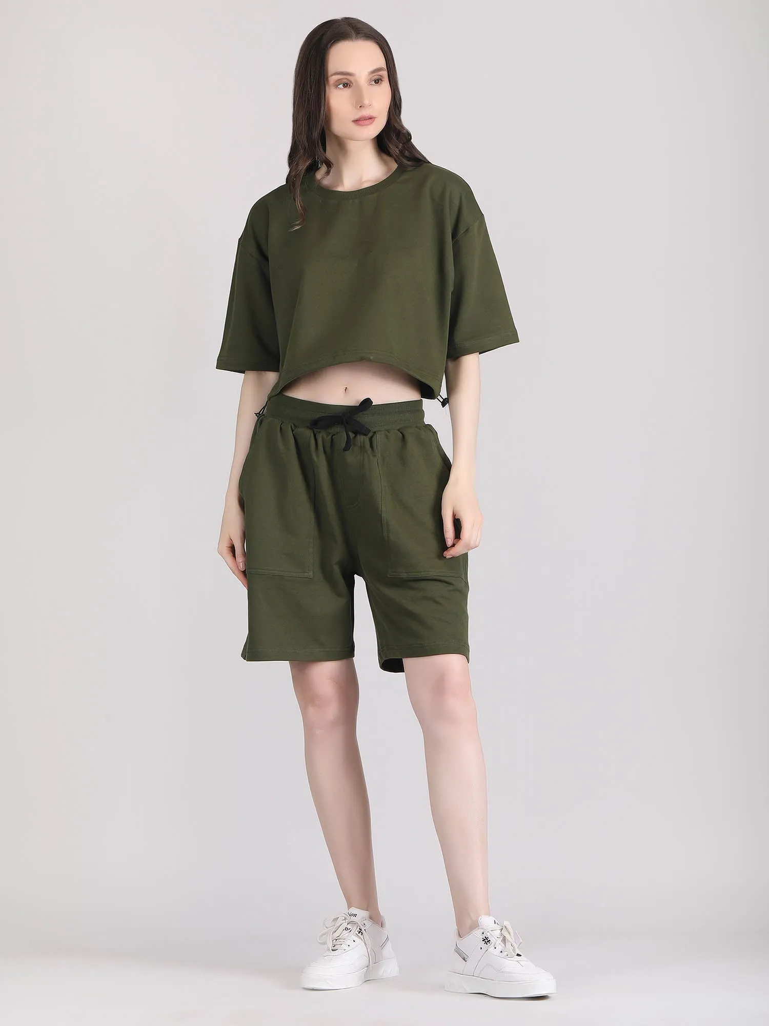 Women oversized crop top and shorts set