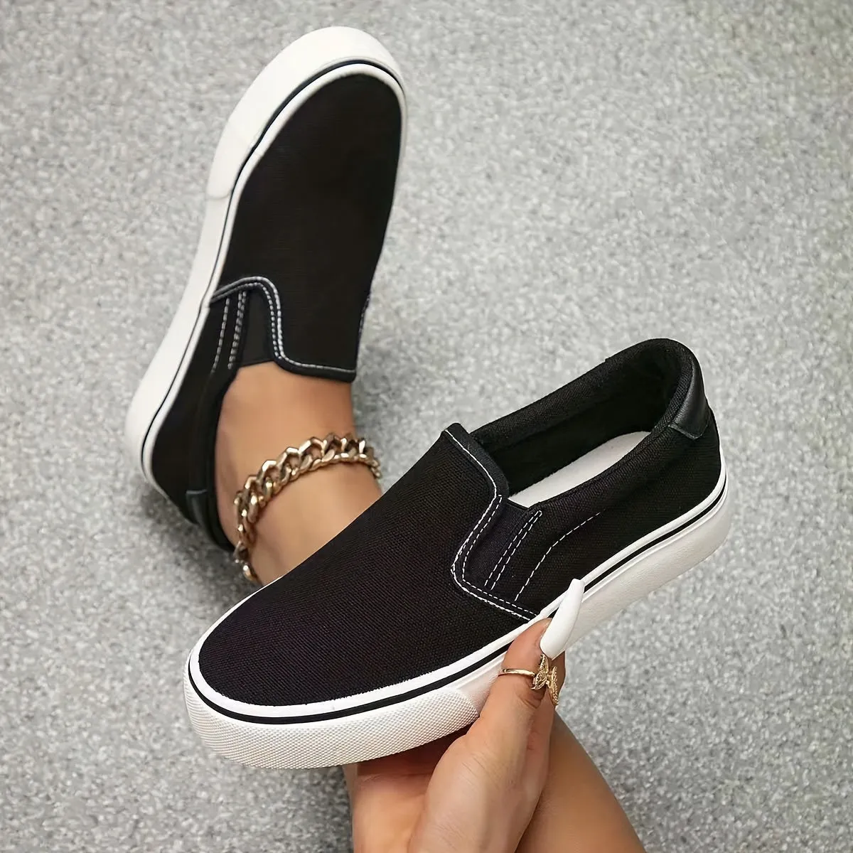 Women's Unisex Solid Color Canvas Shoes, Casual Slip On Outdoor Shoes, Comfortable Low Top Shoes