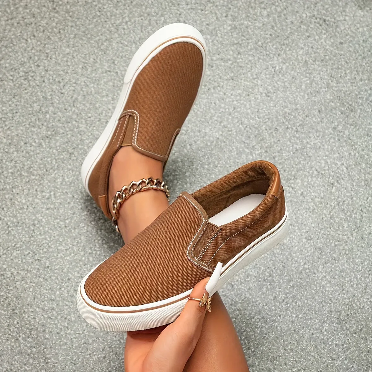 Women's Unisex Solid Color Canvas Shoes, Casual Slip On Outdoor Shoes, Comfortable Low Top Shoes