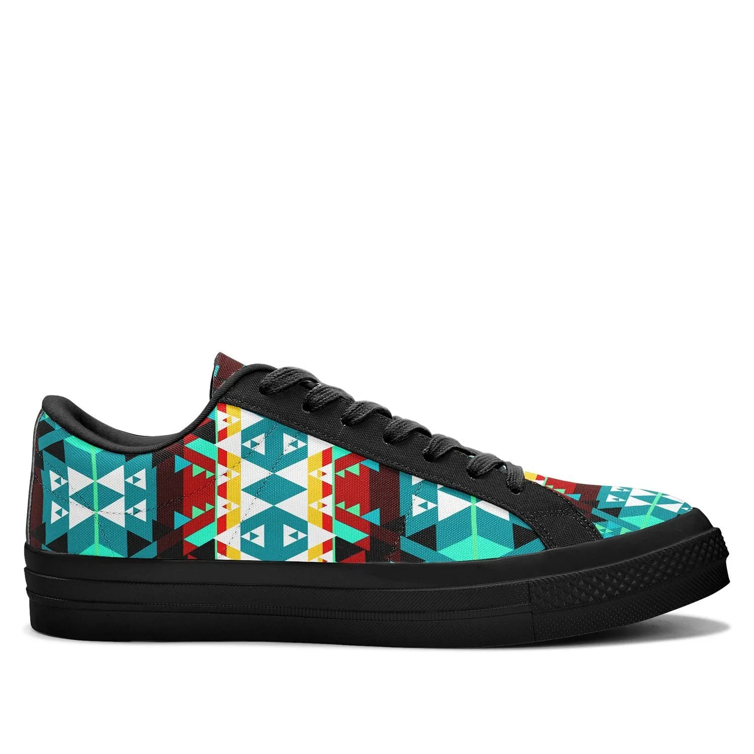 Writing on Stone Wheel Aapisi Low Top Canvas Shoes Black Sole